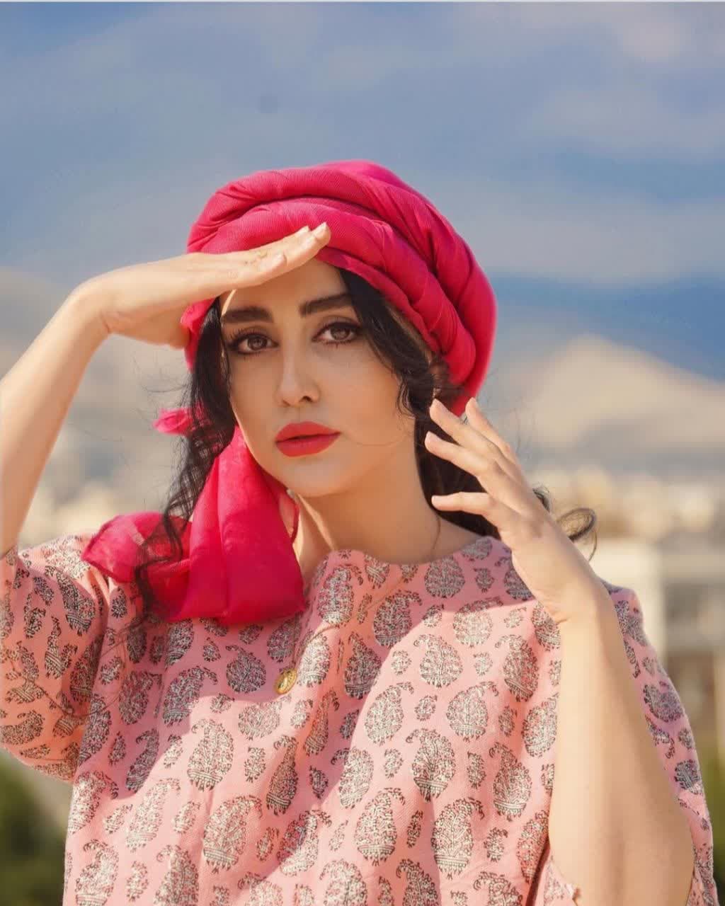 ستاره حسینی