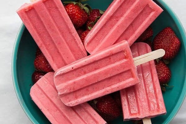 طرز تهیه ۴ مدل بستنی رژیمی طرز تهیه ۴ مدل بستنی رژیمی