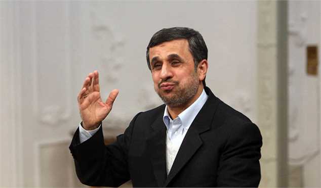 احمدی نژاد و شیرین‌کاری هایی که هر لحظه به روز می شود