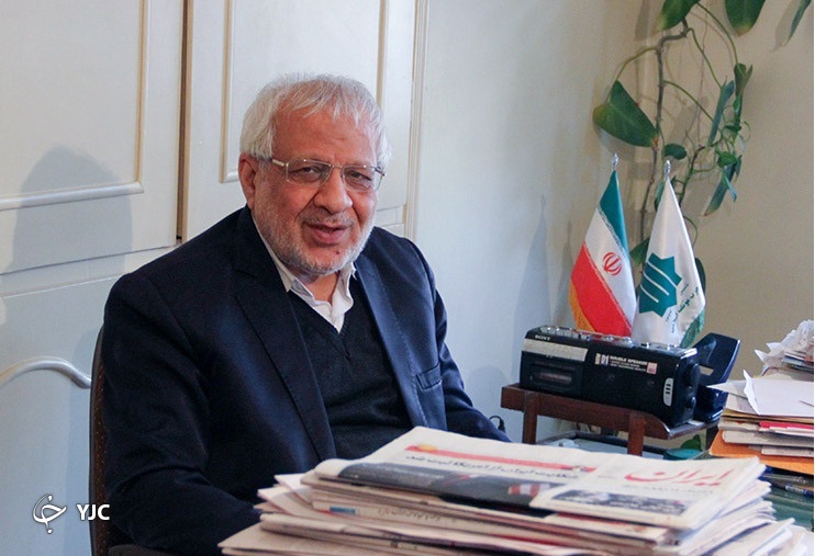 حتی خود روحانی هم از رئیس جمهور شدنش پشیمان است/ سید حسن خمینی نامزد اصلاحات نخواهد شد حتی خود روحانی هم از رئیس جمهور شدنش پشیمان است/ سید حسن خمینی نامزد اصلاحات نخواهد شد
