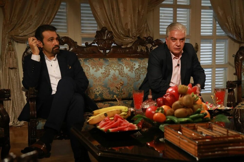 تصاویر جدید از سریال علیرضا افخمی‌/ آرش مجیدی و رضا توکلی جلوی دوربین «دعوت نحس»