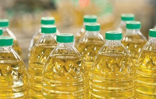 آشفته بازار روغن در اصفهان/ وقتی کسی علت کمبود روغن در بازار را نمی داند آشفته بازار روغن در اصفهان/ وقتی کسی علت کمبود روغن در بازار را نمی داند