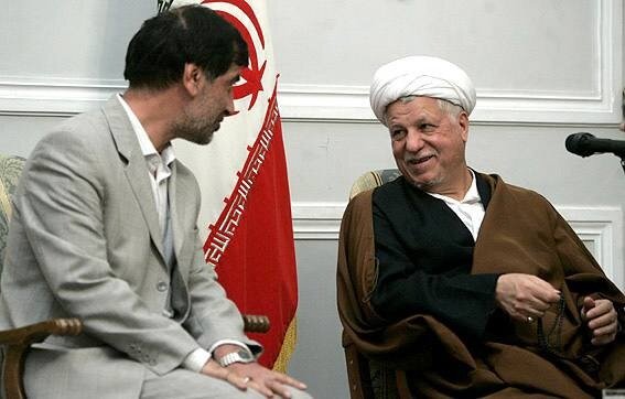هم‌نشینی آیت‌الله هاشمی رفسنجانی و باهنر در جوانی +عکس