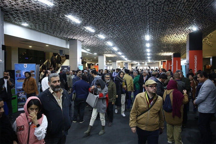 جشنواره امسال خنثی نبود و با تمام نهادها گفت‌وگو داشت/تبدیل فیلم‌ساز جسور به محافظه‌کار قدرت مستند را از بین می‌برد/ «هاب» مستندسازی منطقه می‌شویم