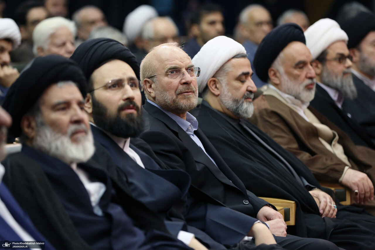 عکسی از همنشینی قالیباف و سیدعلی خمینی در یک مراسم