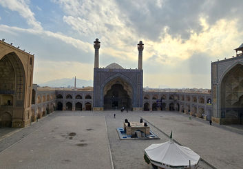 پای یونسکو به پرونده متروی مسجد جامع باز شد؛ از «بالشتک‌های ضدلرزش» تا شرط استحکام‌بخش بنا