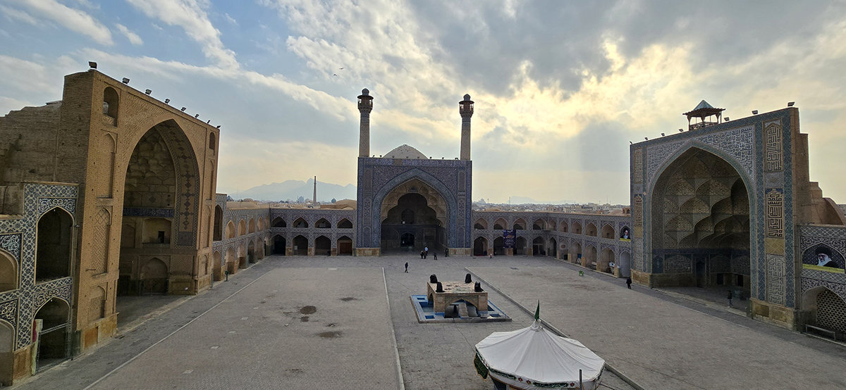 پای یونسکو به پرونده متروی مسجد جامع باز شد؛ از «بالشتک‌های ضدلرزش» تا شرط استحکام‌بخش بنا