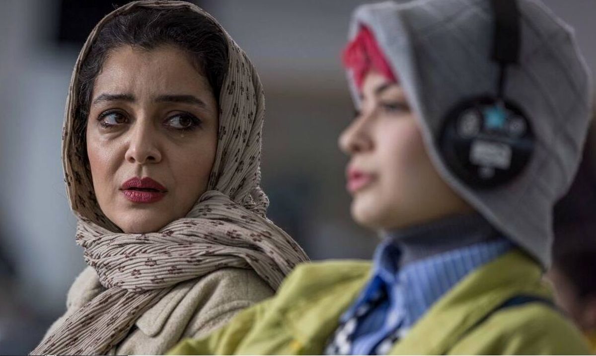 چشم بادومی، وقتی فضای مجازی نسل‌ها را به هم نزدیک می‌کند 