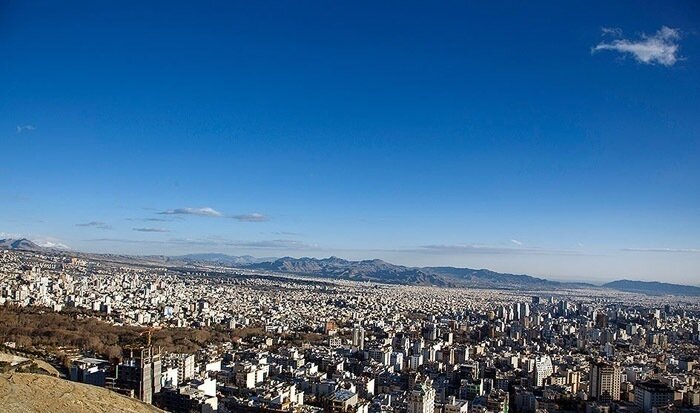 تداوم تنفس هوای پاک در اصفهان با وزش بادهای ناجی؛ وضعیت قرمز و ناسالم در کاشان تثبیت شد