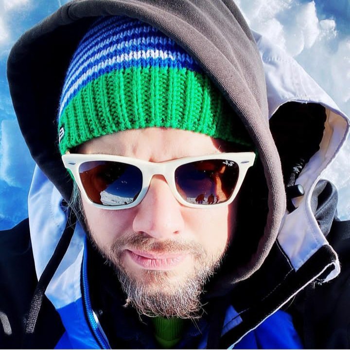 بیوگرافی علی صادقی و همسرش از بازیگری تا ناگفته ها با عکس