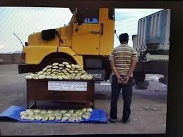 توقیف تریلی حامل 16 کیلو تریاک در اصفهان 
