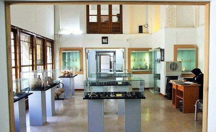 بازگشت اموال مسروقه به موزه هنرهای تزئینی اصفهان