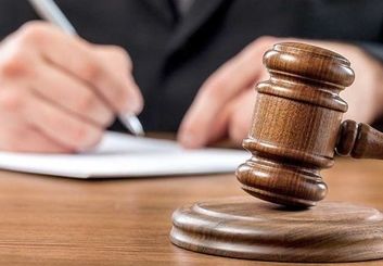 بازداشت رئیس و ۲ عضو هیات‌رئیسه اتاق اصناف گلپایگان به اتهام تخلفات مالی و اداری