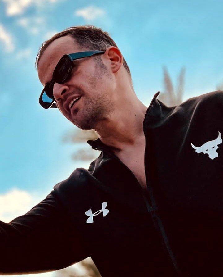 بیوگرافی مهدی دانایی مقدم از تئاتر تا شهرت با حواشی