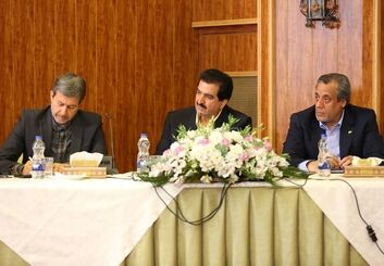بانک رفاه کارگران برای حمایت از واحدهای تولیدی اصفهان محدودیتی در تامین مالی ندارد