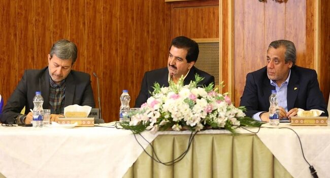 بانک رفاه کارگران برای حمایت از واحدهای تولیدی اصفهان محدودیتی در تامین مالی ندارد