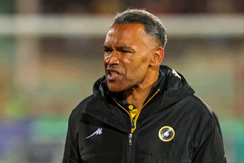 مورایس از زمین و زمان طلبکار است