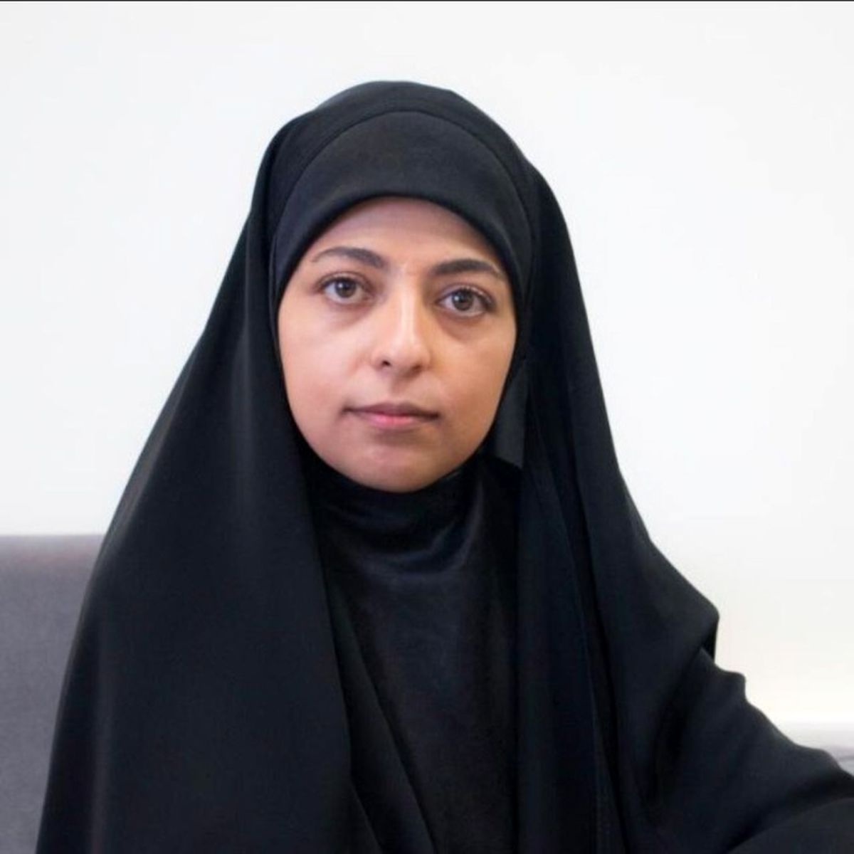 الهام عابدینی منتشر کننده حمله به صدا و سیما کنار همسرش+ عکس