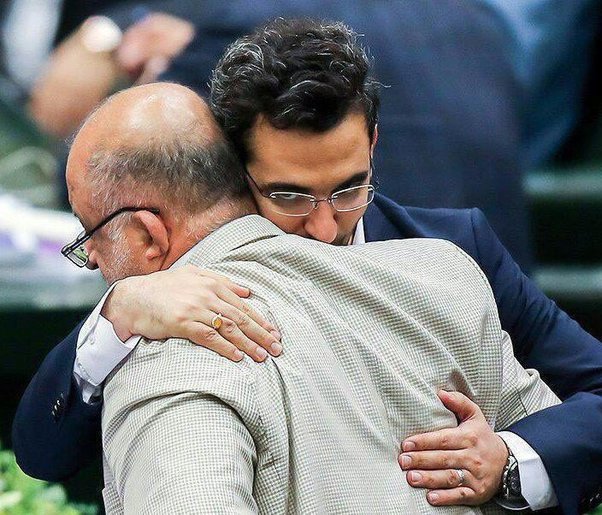 روبوسی قاضی پور با آذری جهرمی