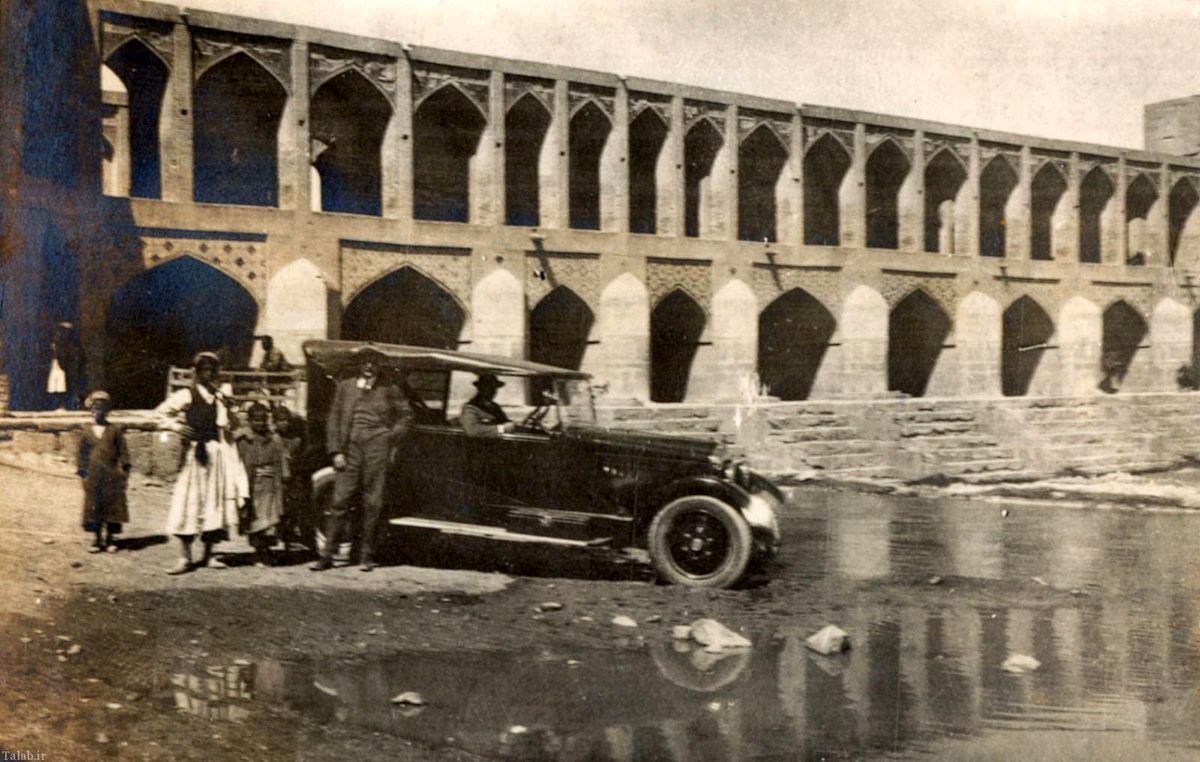معرفی پل خواجو + تاریخچه