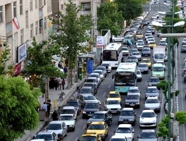خیابان طالقانی نفس می کشد