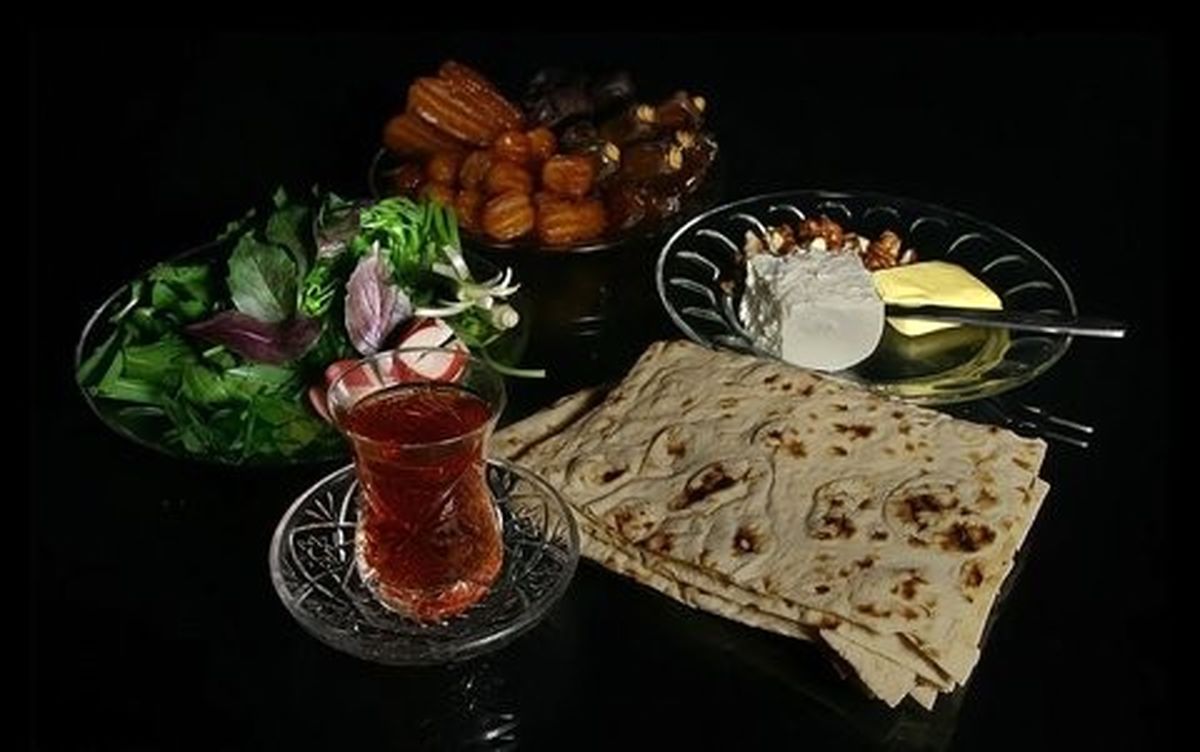 روی همخوری در افطار ممنوع