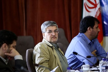 فتح‌الله معین به عنوان رئیس‌موقت شورای‌شهر اصفهان انتخاب شد