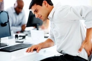 ۹۰ درصد از کمر دردها بدون جراحی قابل بهبودی و درمان است