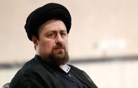 حضور سید حسن خمینی در حرم امام (ره)