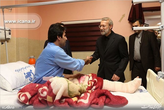 عیادت رییس مجلس از مجروحان حادثه تروریستی