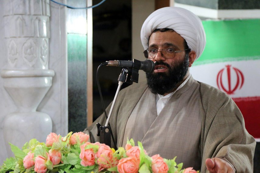 سخنان مقام معظم رهبری چراغ راهی است که همگی را از اشتباهات فکری و تحلیلی نجات می دهد