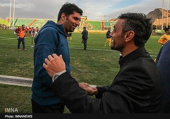 دوره حسینی به سال و چهل نرسید