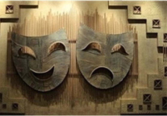 تئاتر اصفهان از نبود بودجه رنج می‌برد