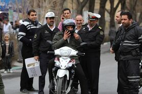 موتور سواران قانونمند سفیران گسترش فرهنگ استفاده از کلاه ایمنی هستند