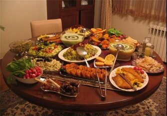 میهمانی‌های وعده افطار باعث افزایش وزن می‌شود