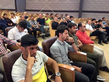 مراسم معارفه سرمربی تیم فوتبال ذوب‌آهن آغاز شد