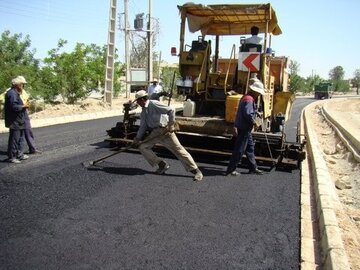 آسفالت معابر فرعی منطقه 14 در دست اجراست