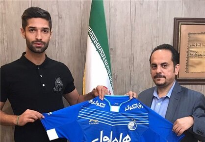 سهرابیان به استقلال پیوست