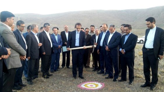 کلنگ شهرک صنعتی روستای رکن آباد به زمین خورد