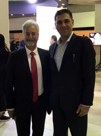 آژانس گردشگران همراه مدیران الماسی