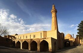 راهنمای گشت و گذار در شهر تاریخی نایین