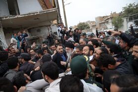 گزارش تصویری از حضور رهبرانقلاب در مناطق زلزله‌زده