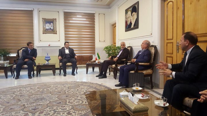 استاندار اصفهان: دلیل ناکامی تیم‌های فوتبال اصفهان بررسی شود