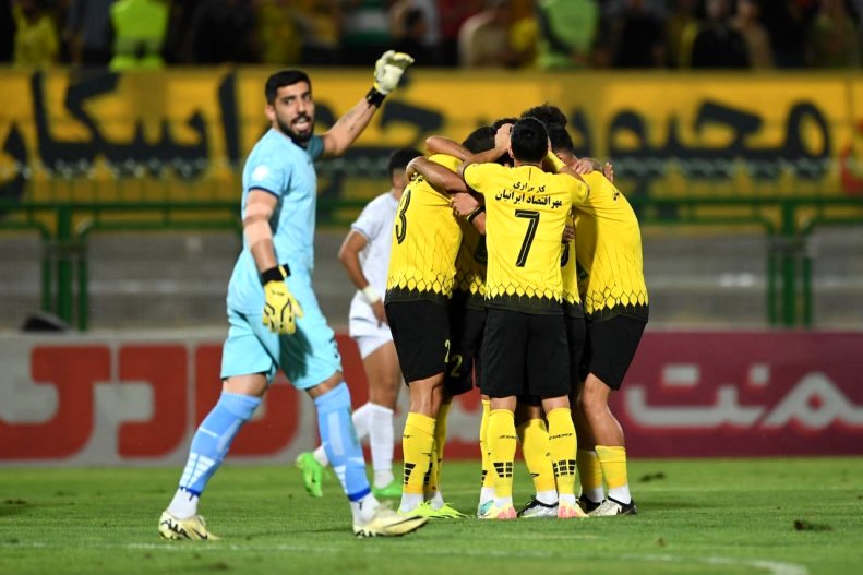 سپاهان امشب در اردن وارد لیگ قهرمانان می شود