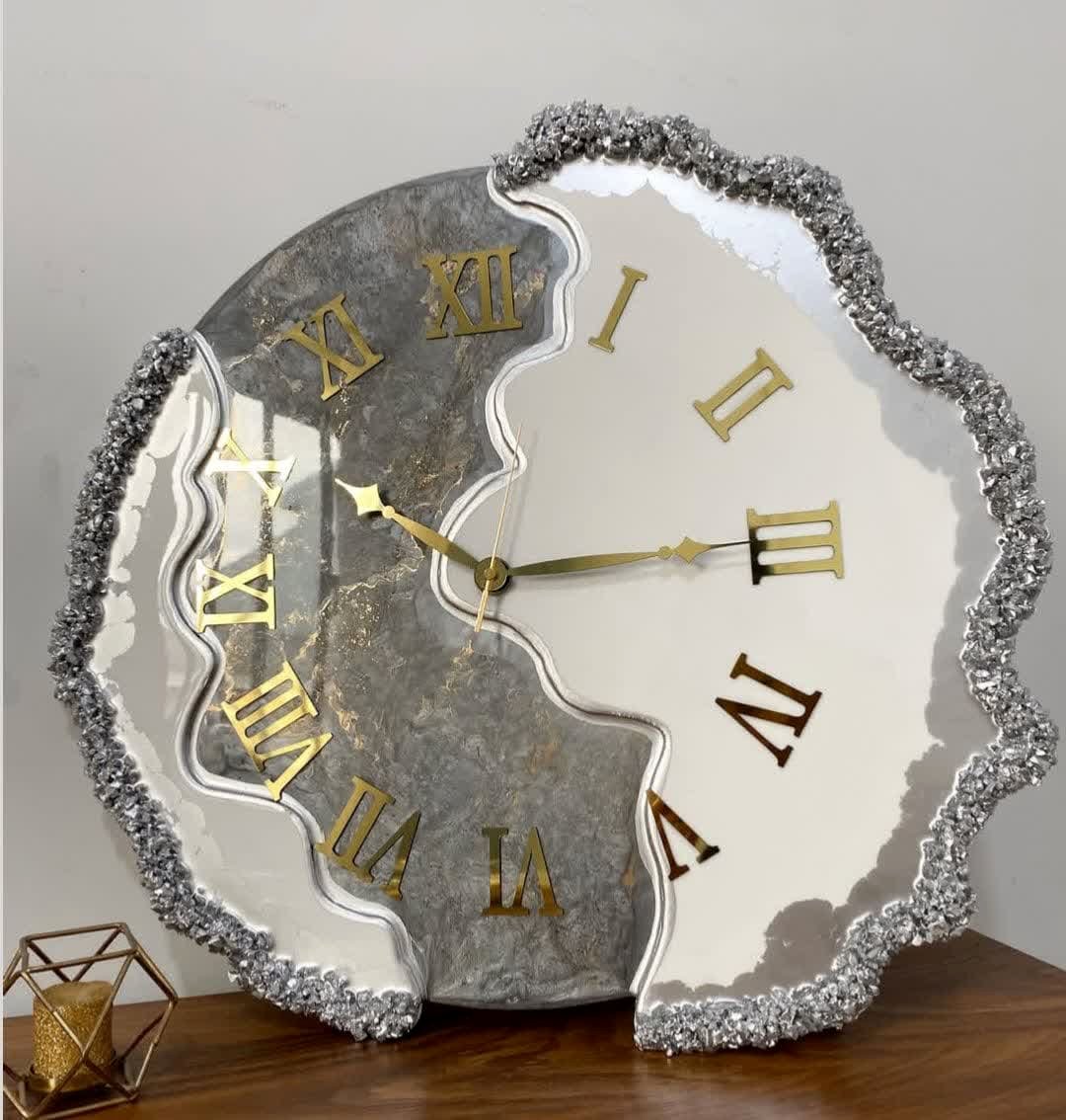 50 مدل ساعت دیواری جدید 1404 با تصاویر شیک 