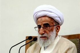 نباید اجازه دهیم عده‌ای طرح دوستی با آمریکا بریزند