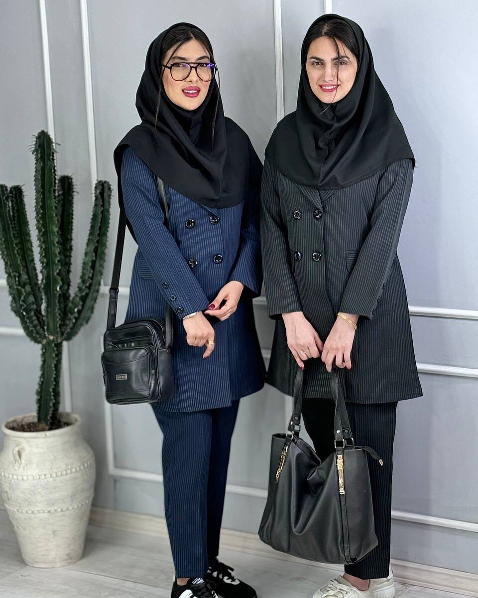راهنمای خرید مانتو اداری؛ از انتخاب پارچه تا مدل مناسب محیط کار
