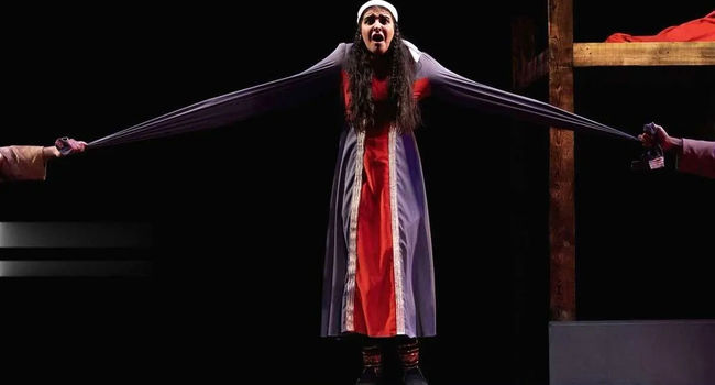 آغاز سی و هفتمین جشنواره تئاتر اصفهان: رقابت ۱۸ اثر برگزیده با تمرکز بر نسل نو؛ از فضای مجازی تا زاینده‌رود