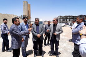 بهارستان روی ریل توسعه