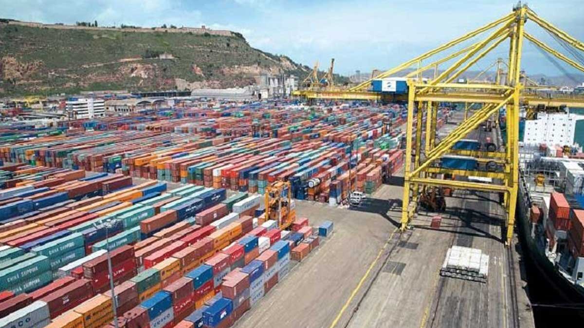 اقدام فوری گمرکات برای تسریع در ترخیص کالاها وارداتی تا پایان اسفند ۱۴۰۴